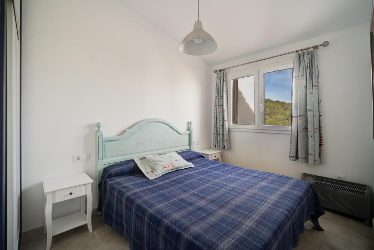 Vista Faro-Apartamento Con Balcon Que Mira Al Mar กาลาเอนบอสช์ ภายนอก รูปภาพ