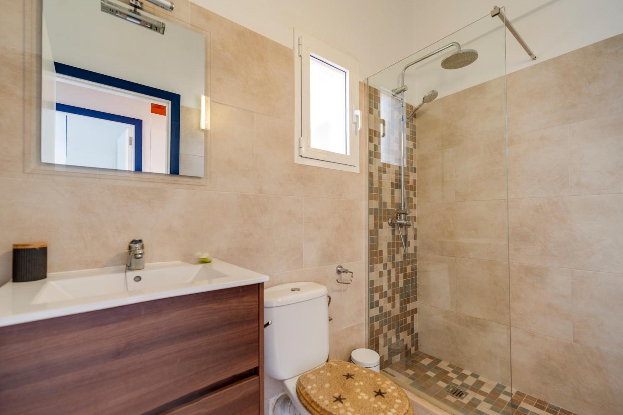Vista Faro-Apartamento Con Balcon Que Mira Al Mar กาลาเอนบอสช์ ภายนอก รูปภาพ